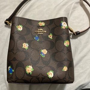 Coach crossbody